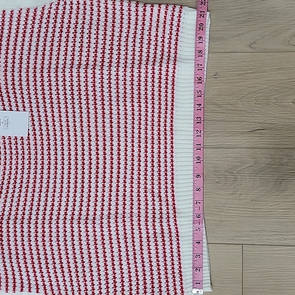 NWT Sleeveless Sweater Crewneck Red & White Size XL Baggy Oversized - Picture 11 of 16